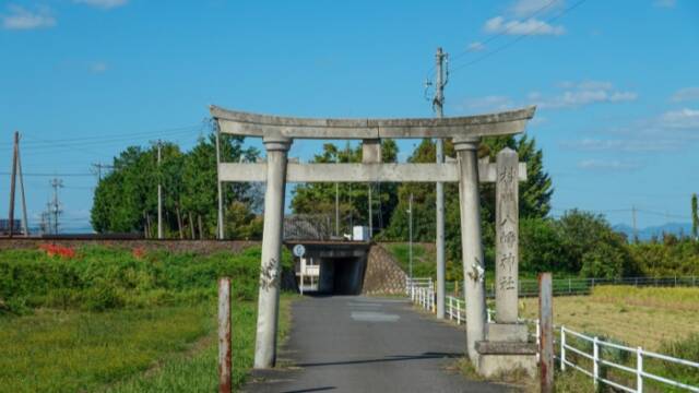 甲大門西橋梁　八幡神社